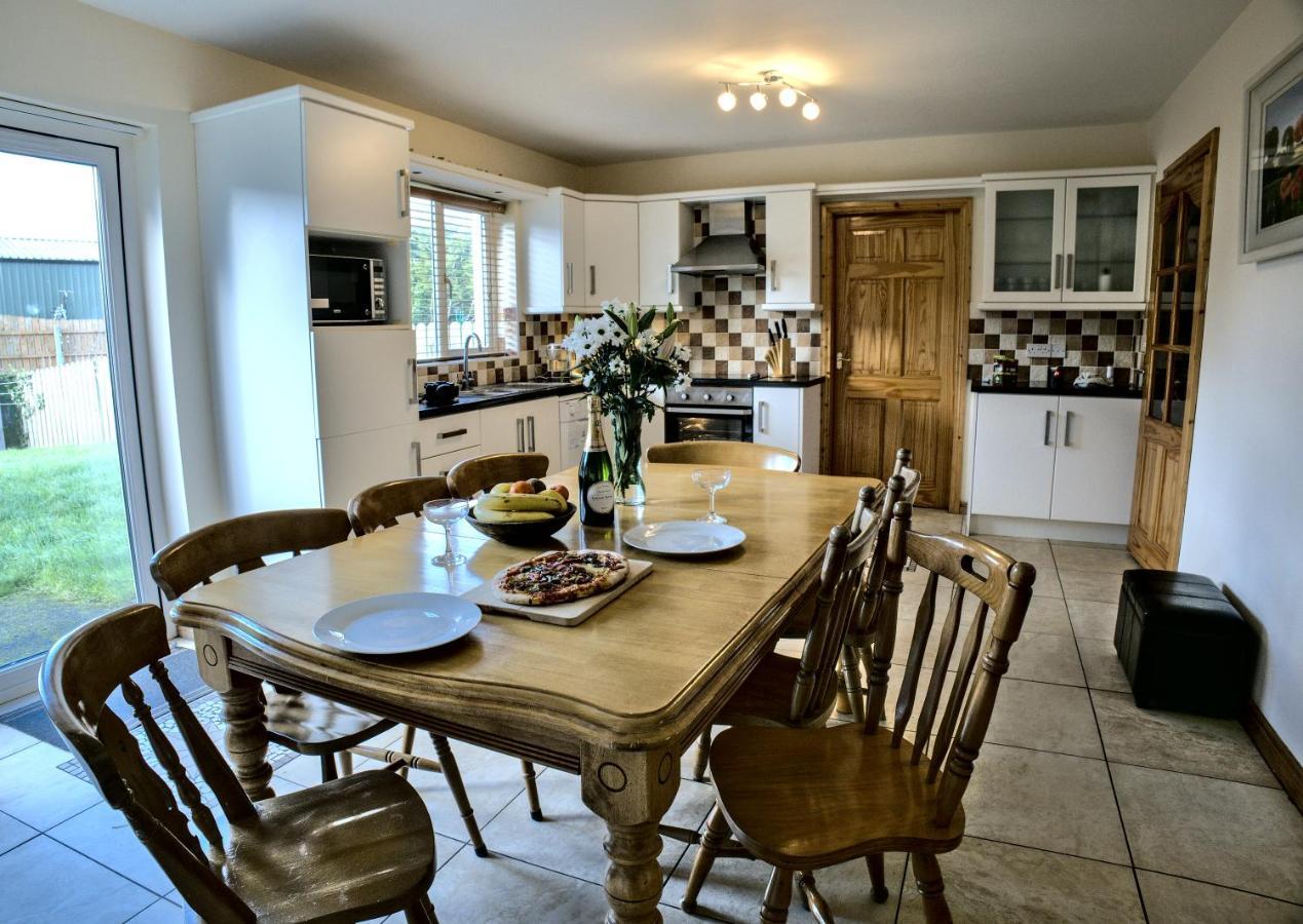 Village Lodge - Carlingford Luaran gambar